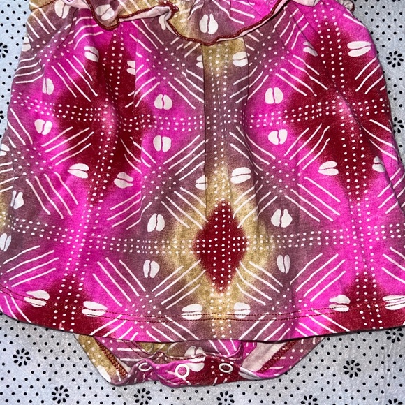 🛍PRETTY Little GIRLS ROMPER SIZE 0-3 MONTHS 🛍 - Picture 3 of 6